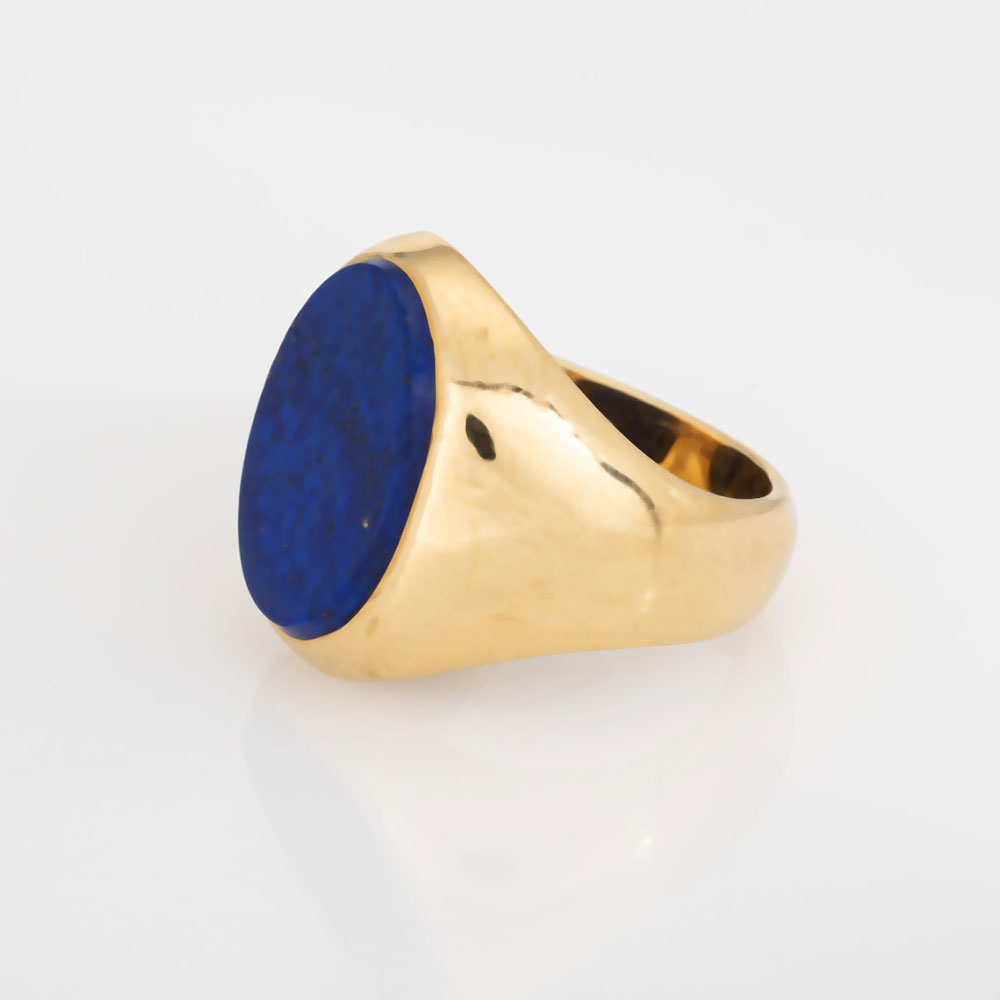 Cassian 18K Gold and Lapis Lazuli Chevalier Ring - Image 4