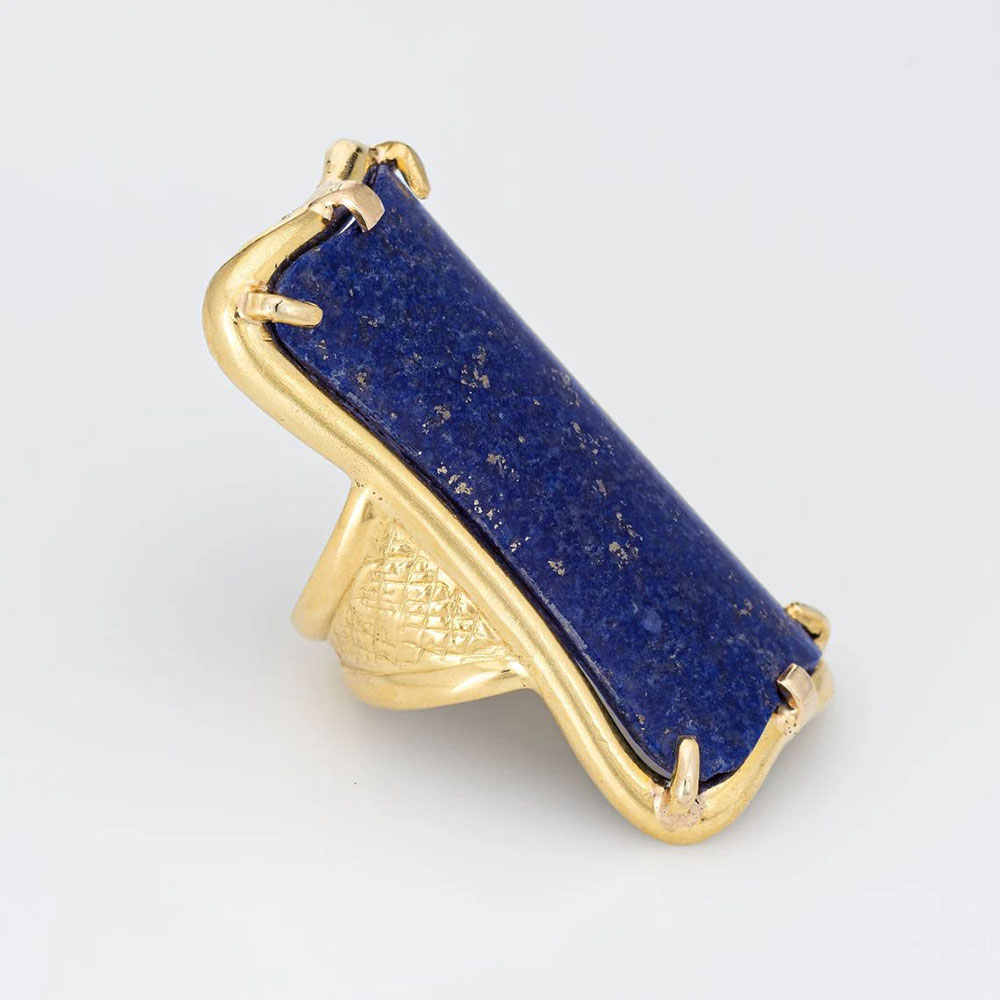 Flow 18K Gold and Lapis Lazuli Channeling Ring - Image 4
